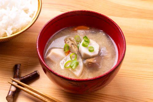 味噌汁の定番具材10選！おすすめの組み合わせや変わり種も紹介