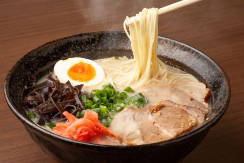 ラーメンが太る理由！太りにくい食べ方とスープの選び方を紹介