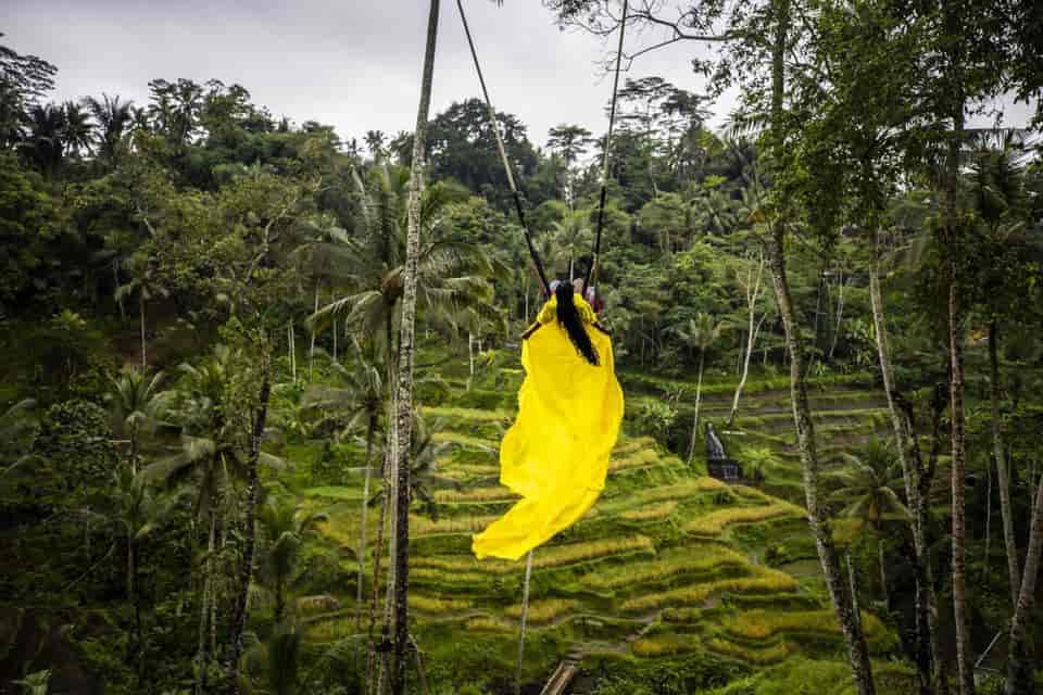 A Look at Life in Indonesia Part 1/2